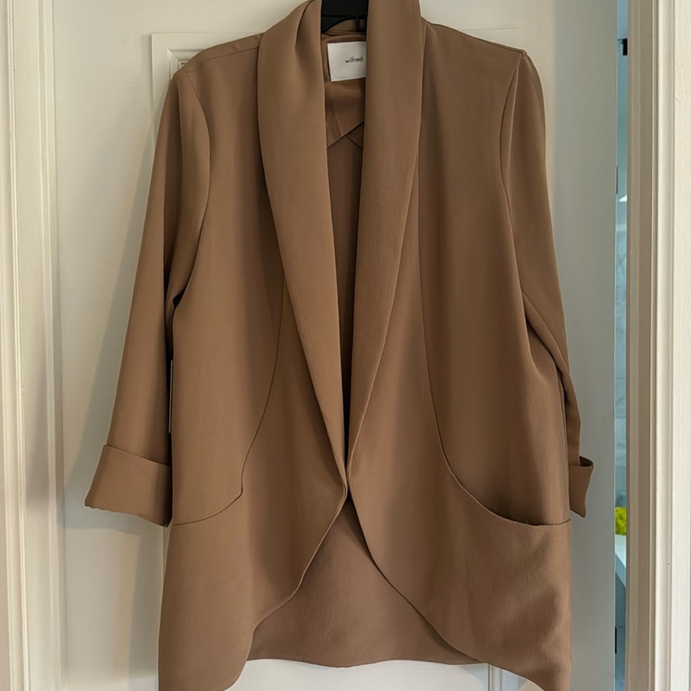 Wilfred North Blazer nwt size large, gold camel